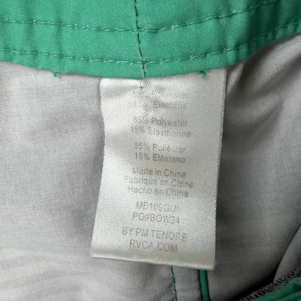 RVCA Board Shorts Mens Medium Gray Stripe Surf Swim Trunks Green Trim Quick Dry‎